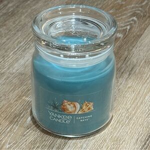 NEW. Yankee Candle Catching Rays Turquoise Jar. 13 oz